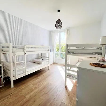 L'escapade Ensoleillee - - 6 Pers - Centre 아파트 로양